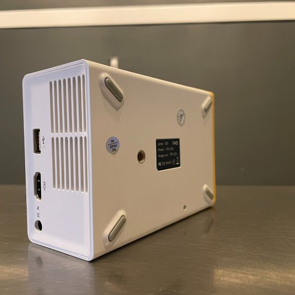 PVO Mini projector w/ HDMI, USB interfaces w/controller - Picture 6 of 6